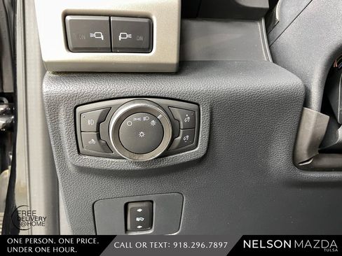 Used 2022 Ford F350 Lariat w/ Lariat Value Package image 30