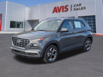 Used 2025 Hyundai Venue SEL
