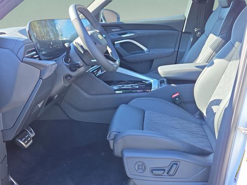 New 2025 Audi SQ5 Premium Plus image 12