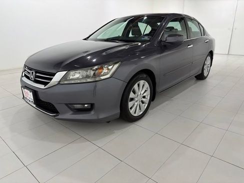 Used 2015 Honda Accord Touring image 1