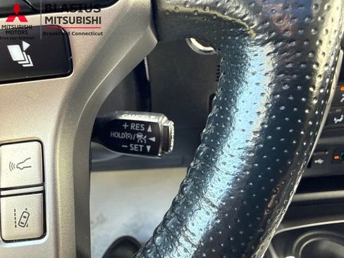 Used 2024 Toyota 4Runner Limited AWD/4WD image 27