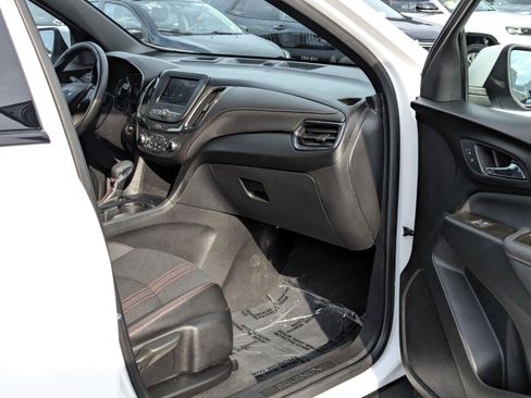 Certified 2023 Chevrolet Equinox RS AWD/4WD image 16