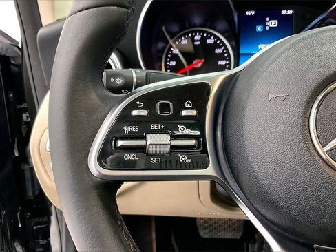 Used 2019 Mercedes-Benz C 300 Sedan image 23