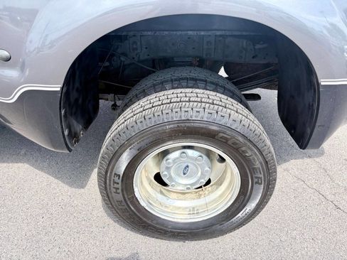 Used 2007 Ford F350 Lariat AWD/4WD image 39