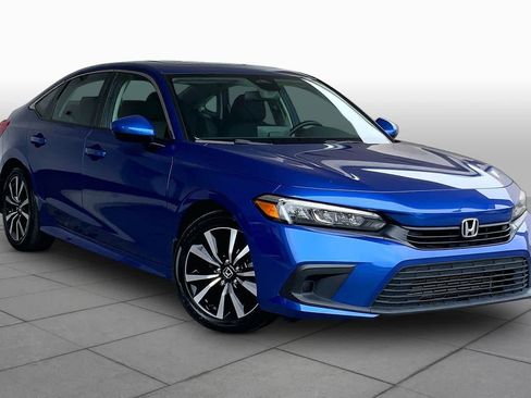 Used 2024 Honda Civic EX image 3