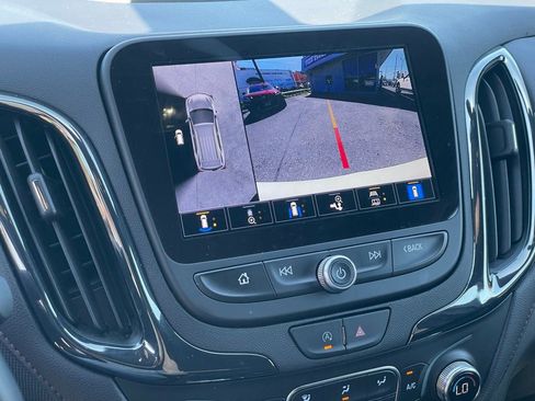 Used 2023 Chevrolet Equinox RS w/ RS Leather Package AWD/4WD image 21