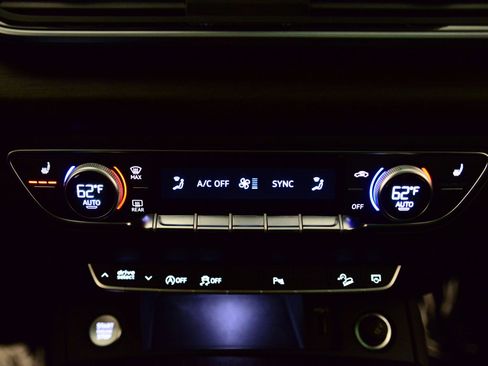 Certified 2023 Audi Q5 2.0T Premium w/ Convenience Package image 16