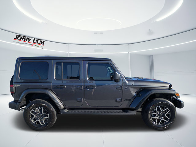 New 2027 Jeep Wrangler Unlimited Sahara AWD/4WD image 2