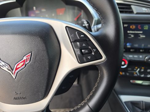 Used 2016 Chevrolet Corvette Z06 w/ Z07 Performance Package RWD image 32