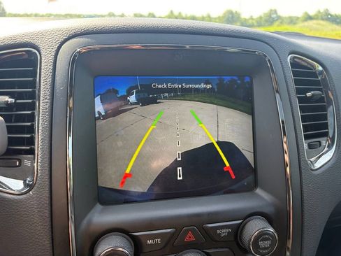 Used 2020 Dodge Durango GT w/ Blacktop Package AWD/4WD image 19