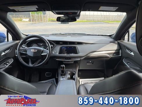 Used 2023 Cadillac XT4 Sport w/ LPO, Onyx Lite Package FWD image 4
