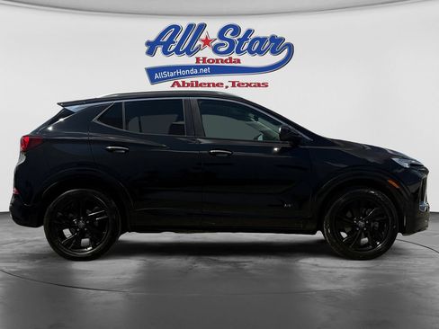 Used 2025 Buick Encore GX Sport Touring FWD image 5