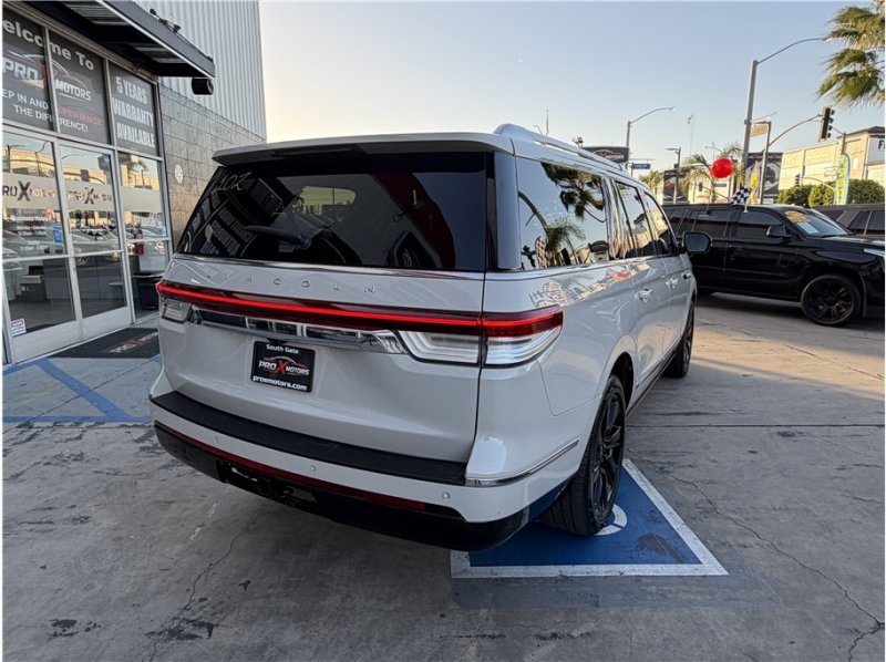 Used 2022 Lincoln Navigator L Reserve AWD/4WD image 69