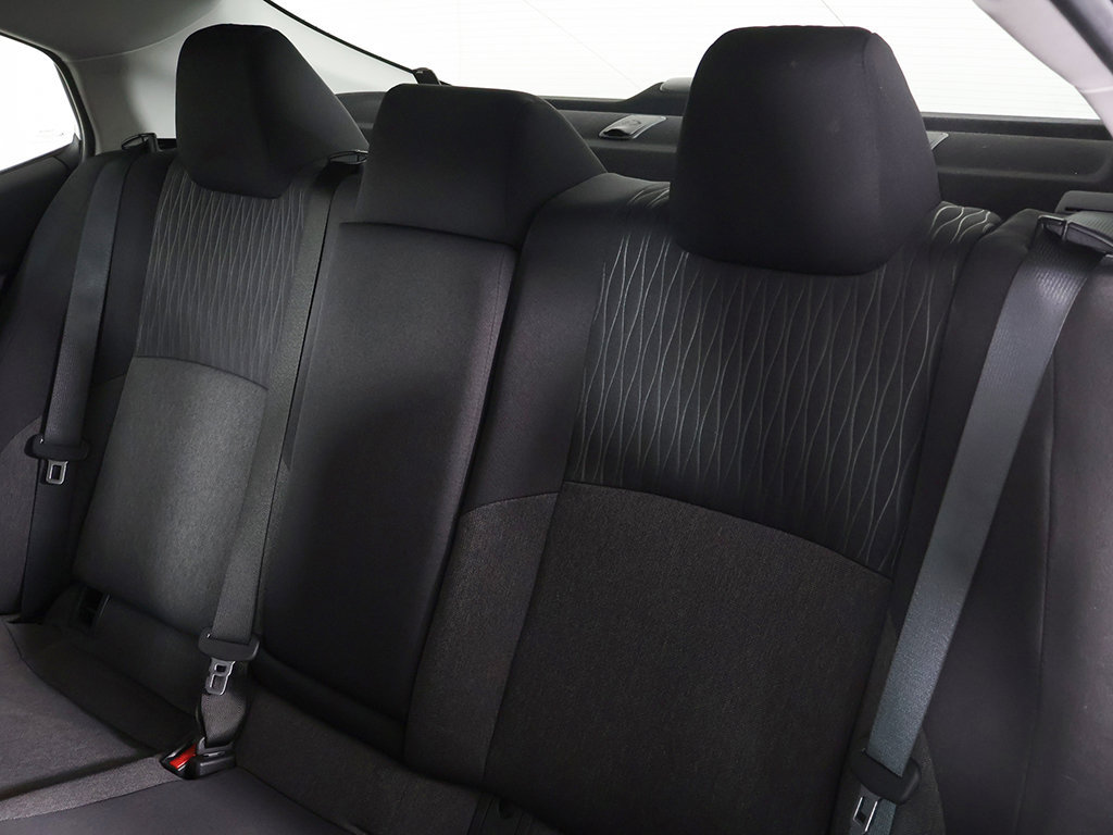 Used 2025 Toyota Camry LE FWD image 31