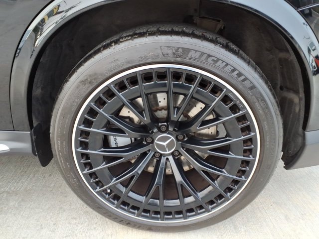 Used 2024 Mercedes-Benz GLC 43 AMG 4MATIC image 24