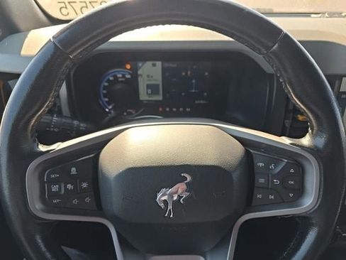 Used 2021 Ford Bronco Badlands image 21