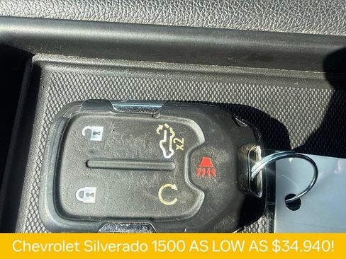Used 2022 Chevrolet Silverado 1500 LT Trail Boss w/ Safety Package AWD/4WD image 22