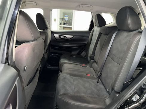 Used 2015 Nissan Rogue S AWD/4WD image 17