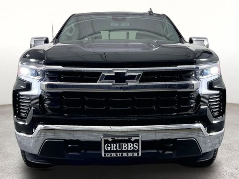 Used 2024 Chevrolet Silverado 1500 LT AWD/4WD image 4