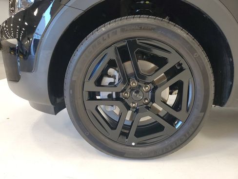 Used 2025 Kia Telluride EX X-Line AWD/4WD image 8