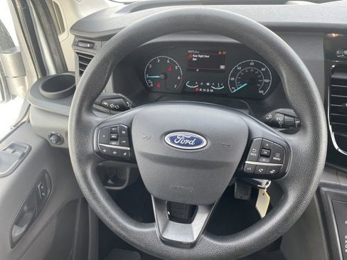 Used 2023 Ford Transit 350 XLT image 26