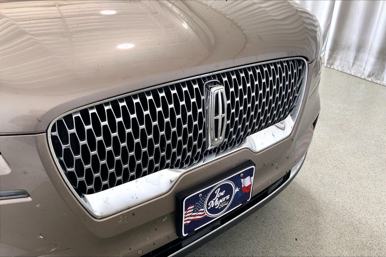 Used 2021 Lincoln Aviator 2WD image 7
