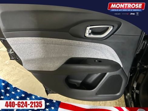 New 2026 Jeep Compass Latitude image 21