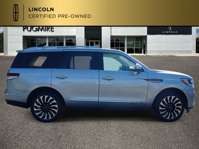 Certified 2024 Lincoln Navigator Black Label AWD/4WD image 8