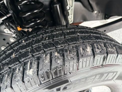 Used 2024 Ford F350 Lariat w/ Lariat Ultimate Package image 28