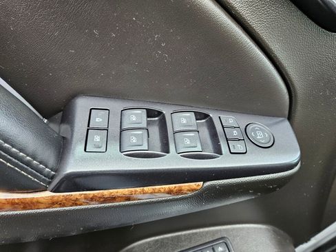 Used 2017 Chevrolet Tahoe Premier image 17