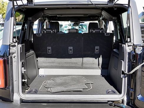 Used 2025 Ford Bronco Outer Banks image 13