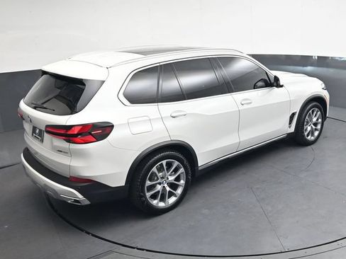Certified 2026 BMW X5 xDrive40i w/ Premium Package AWD/4WD image 30