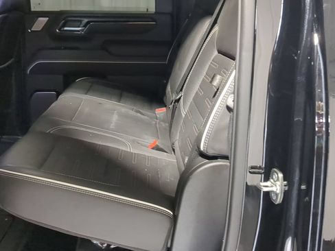 Used 2025 GMC Sierra 2500 AT4X AWD/4WD image 19