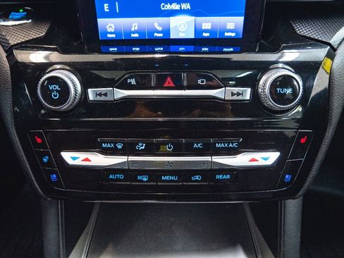 Used 2021 Ford Explorer ST w/ ST Street Pack image 31