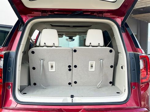 Used 2022 GMC Acadia Denali w/ Denali Ultimate Package image 29