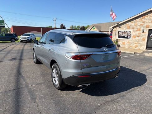 Used 2023 Buick Enclave Essence AWD/4WD image 3