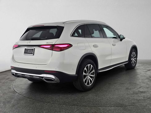 Used 2026 Mercedes-Benz GLC 300 4MATIC image 3