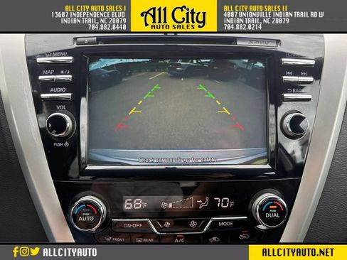 Used 2017 Nissan Murano SV image 26