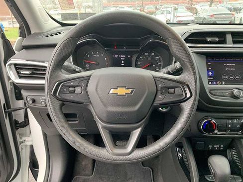 Certified 2023 Chevrolet TrailBlazer LT FWD image 11
