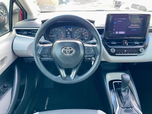 Used 2024 Toyota Corolla LE image 17