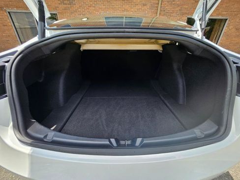 Used 2023 Tesla Model 3 Standard Range RWD image 66