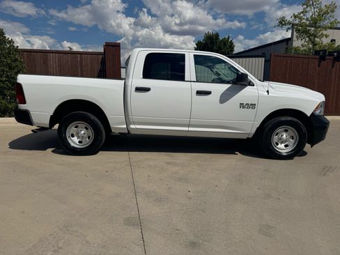 Used 2018 RAM 1500 Tradesman w/ Popular Equipment Group AWD/4WD image 2