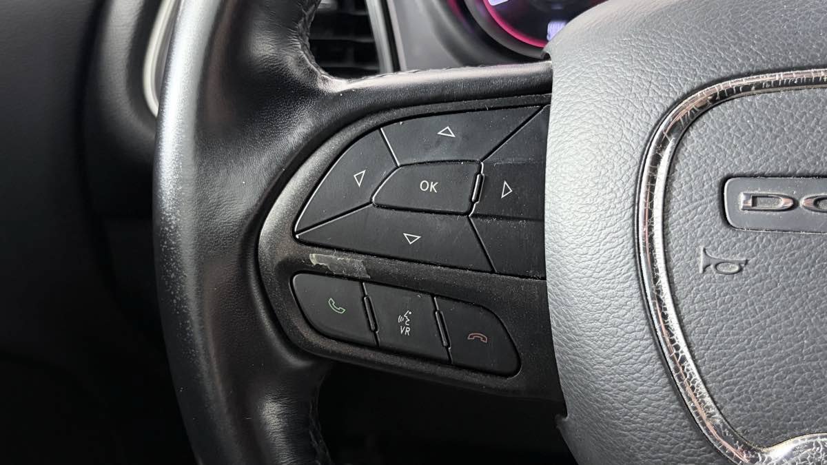 Used 2022 Dodge Challenger SXT RWD image 19