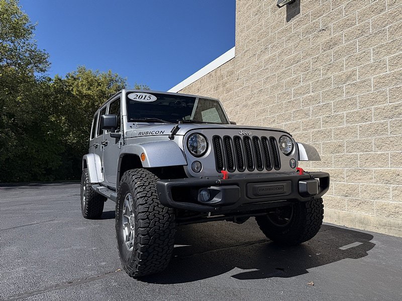 Used 2015 Jeep Wrangler Unlimited Rubicon w/ Connectivity Group AWD/4WD image 1