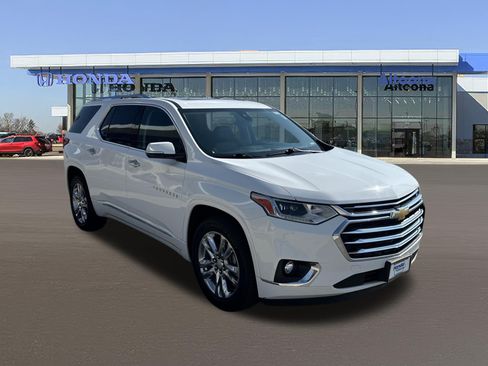 Used 2018 Chevrolet Traverse High Country AWD/4WD image 6
