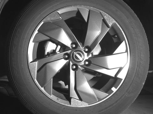 Used 2025 Nissan Rogue SV FWD image 12