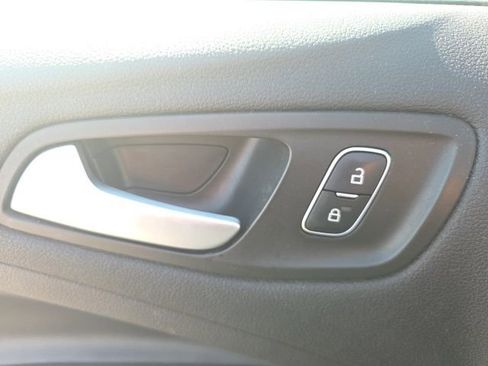 Used 2018 Ford Escape SEL image 25