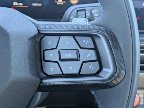 Used 2025 Ford Mustang Dark Horse image 25