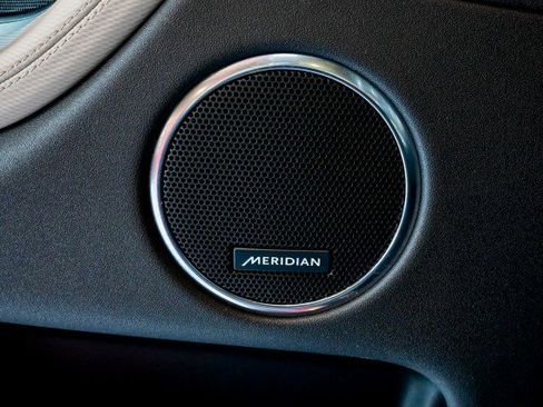 Used 2022 Land Rover Discovery Sport SE R-Dynamic image 53