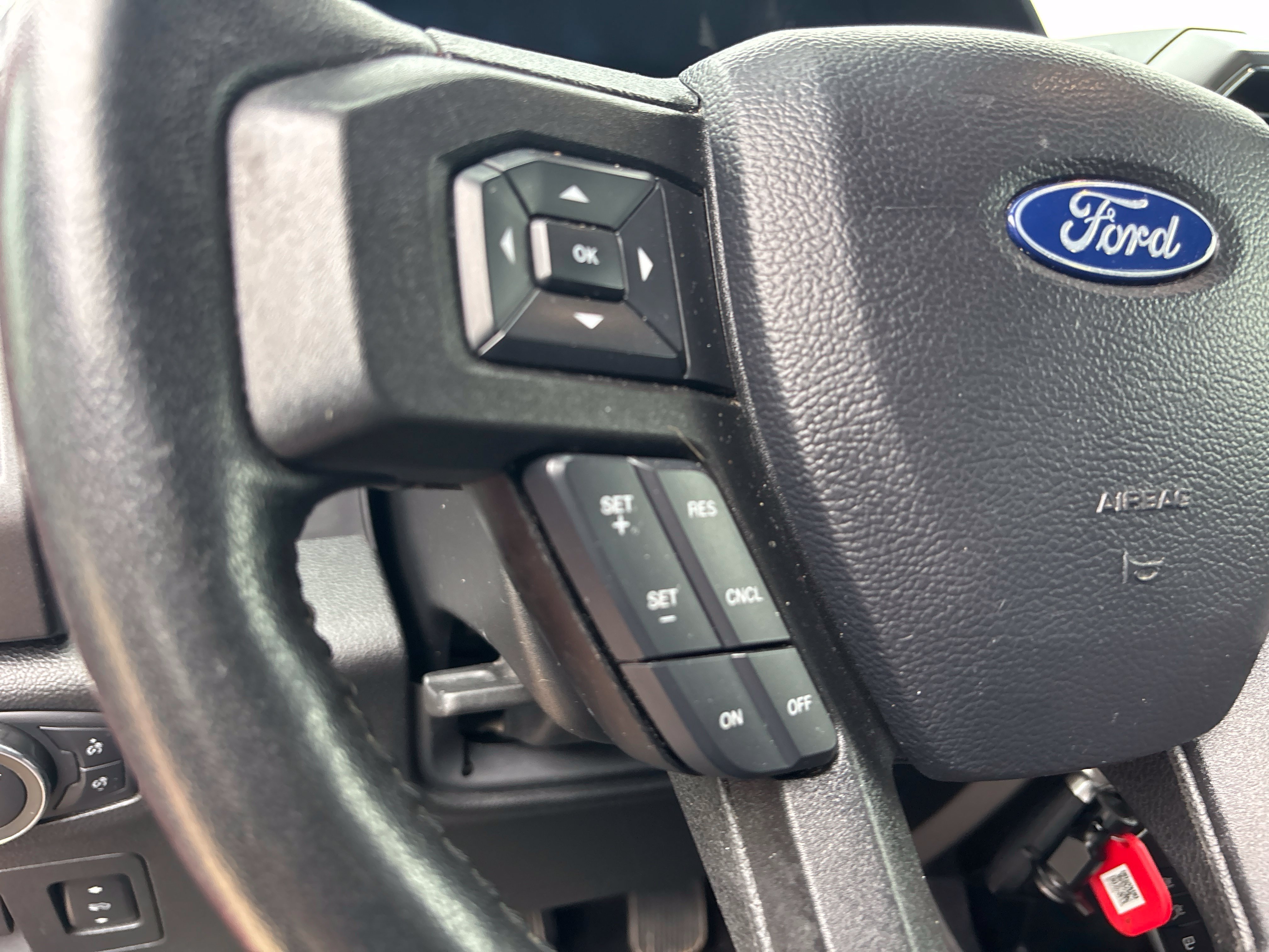 Used 2020 Ford F150 XLT w/ Equipment Group 302A Luxury AWD/4WD image 25